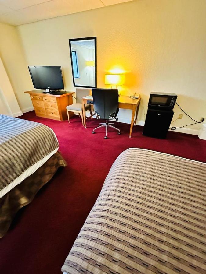 Travel Inn & Suites Emporia Eksteriør billede